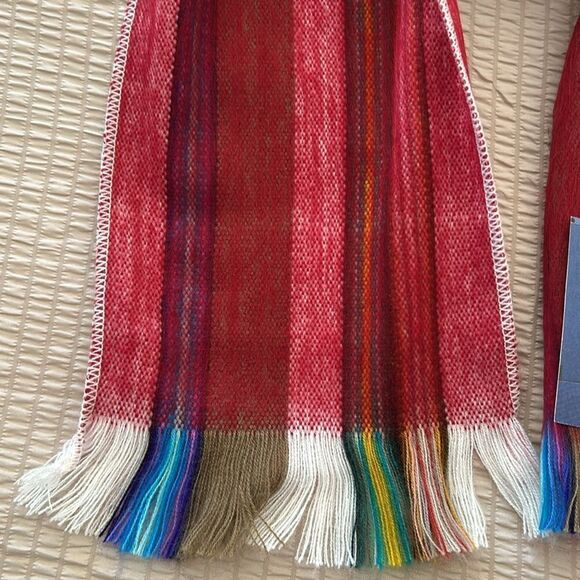 Beautiful alpaca scarf from Ecuador so soft and warm! - Picture 13 of 13